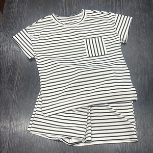 JODIFL Black and White Striped Lounge Set